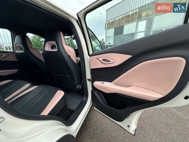 Белый БИД Seagull, объемом двигателя 0 л и пробегом 22 тыс. км за 12300 $, фото 20 на Automoto.ua