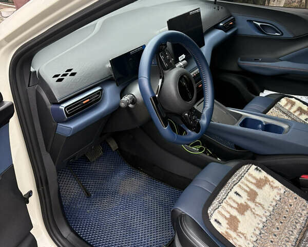 Белый БИД Seagull, объемом двигателя 0 л и пробегом 21 тыс. км за 14300 $, фото 5 на Automoto.ua