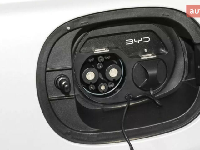 БИД Seal 6, объемом двигателя 1.5 л и пробегом 0 тыс. км за 24500 $, фото 13 на Automoto.ua