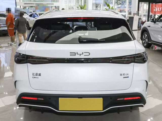 БІД Seal 6, об'ємом двигуна 1.5 л та пробігом 0 тис. км за 24500 $, фото 7 на Automoto.ua