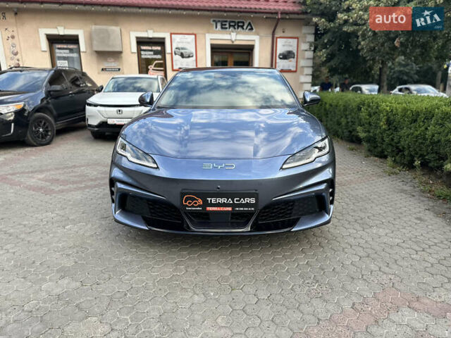 Серый БИД Seal 06 GT, объемом двигателя 0 л и пробегом 3 тыс. км за 29900 $, фото 1 на Automoto.ua