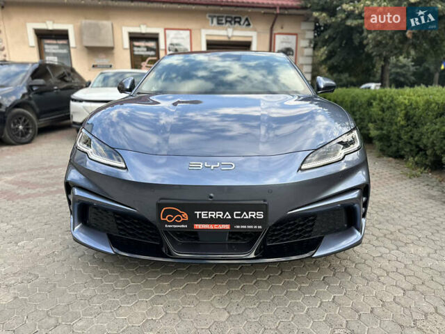 Серый БИД Seal 06 GT, объемом двигателя 0 л и пробегом 3 тыс. км за 29900 $, фото 5 на Automoto.ua