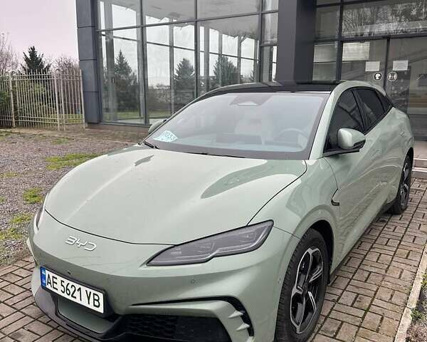 Зелений БІД Seal 06 GT, об'ємом двигуна 0 л та пробігом 11 тис. км за 22500 $, фото 1 на Automoto.ua