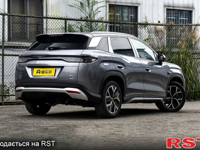 Серый БИД Song, объемом двигателя 1.5 л и пробегом 2 тыс. км за 30000 $, фото 3 на Automoto.ua