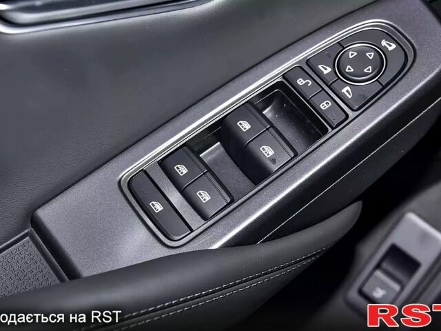 Серый БИД Song, объемом двигателя 1.5 л и пробегом 2 тыс. км за 30000 $, фото 8 на Automoto.ua