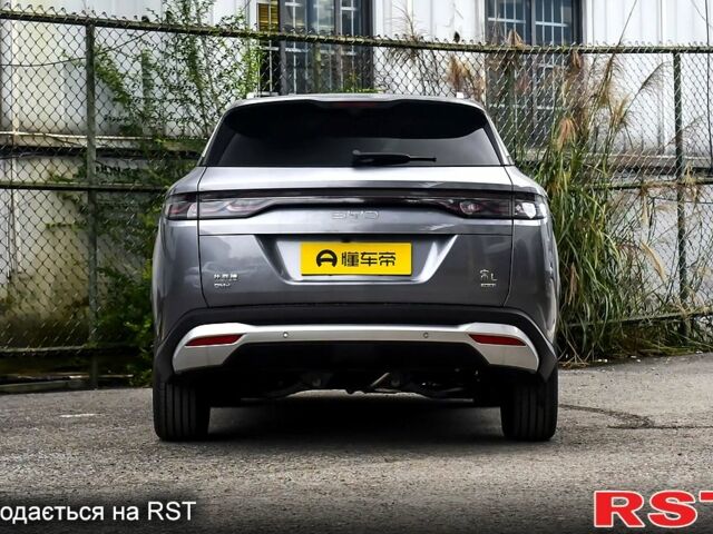 Серый БИД Song, объемом двигателя 1.5 л и пробегом 2 тыс. км за 30000 $, фото 2 на Automoto.ua