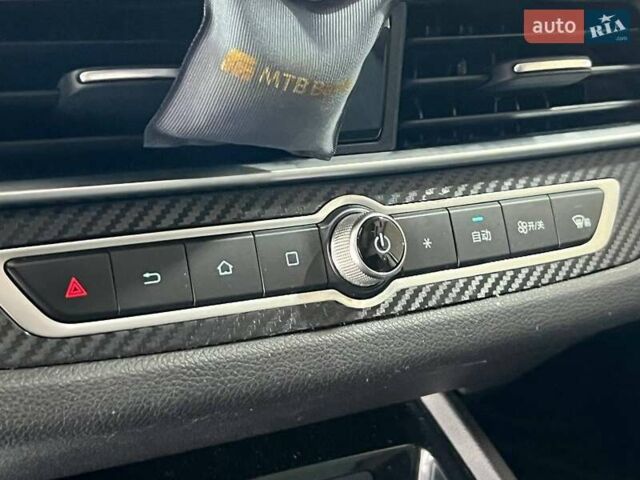 Белый БИД Song EV500, объемом двигателя 0 л и пробегом 38 тыс. км за 16900 $, фото 14 на Automoto.ua