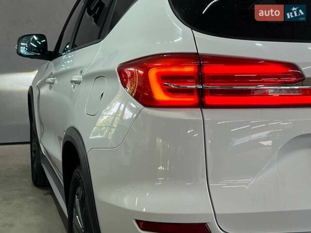 Белый БИД Song EV500, объемом двигателя 0 л и пробегом 38 тыс. км за 16900 $, фото 1 на Automoto.ua