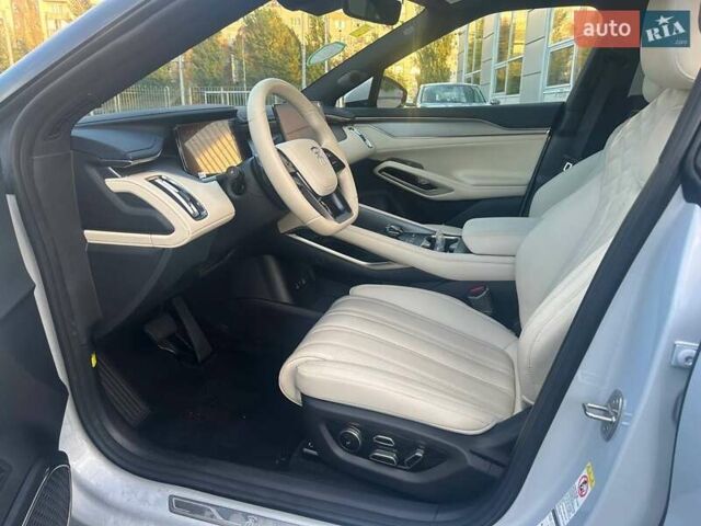 Белый БИД Song L, объемом двигателя 0 л и пробегом 13 тыс. км за 32200 $, фото 15 на Automoto.ua