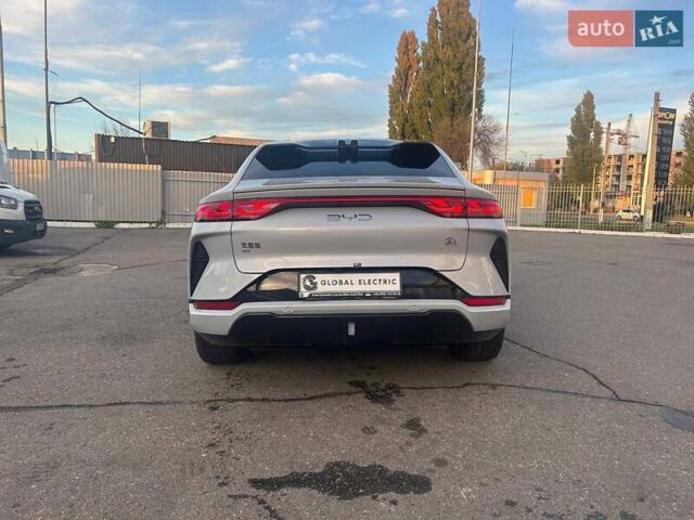 Белый БИД Song L, объемом двигателя 0 л и пробегом 13 тыс. км за 32200 $, фото 5 на Automoto.ua