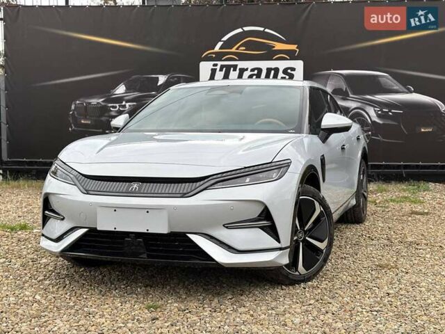 Белый БИД Song L, объемом двигателя 0 л и пробегом 1 тыс. км за 27499 $, фото 1 на Automoto.ua