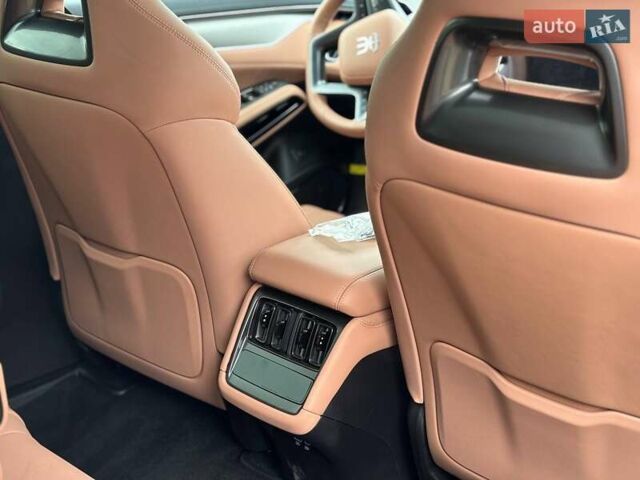 Белый БИД Song L, объемом двигателя 0 л и пробегом 1 тыс. км за 27499 $, фото 16 на Automoto.ua