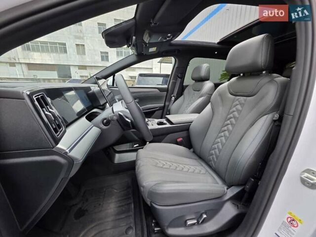 Белый БИД Song L, объемом двигателя 1.5 л и пробегом 8 тыс. км за 29900 $, фото 16 на Automoto.ua