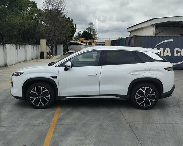 Білий БІД Song L, об'ємом двигуна 1.5 л та пробігом 3 тис. км за 28500 $, фото 5 на Automoto.ua