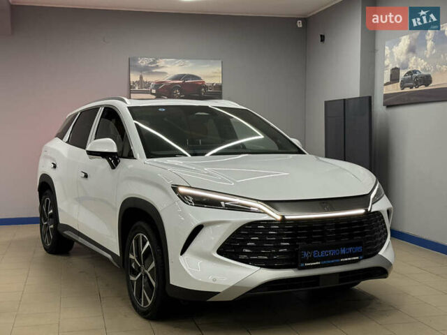 Белый БИД Song L, объемом двигателя 1.5 л и пробегом 1 тыс. км за 34499 $, фото 7 на Automoto.ua