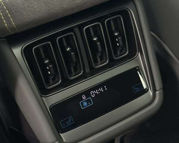 Черный БИД Song L, объемом двигателя 0 л и пробегом 1 тыс. км за 36900 $, фото 25 на Automoto.ua