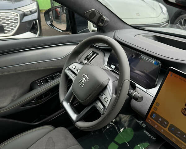 Черный БИД Song L, объемом двигателя 0 л и пробегом 1 тыс. км за 36900 $, фото 19 на Automoto.ua