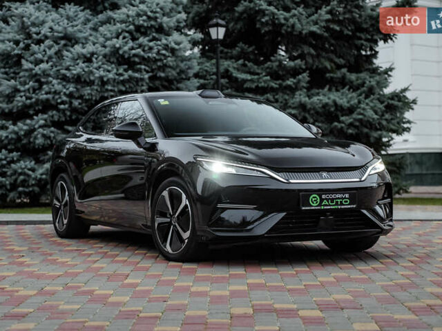 Черный БИД Song L, объемом двигателя 0 л и пробегом 4 тыс. км за 36000 $, фото 4 на Automoto.ua