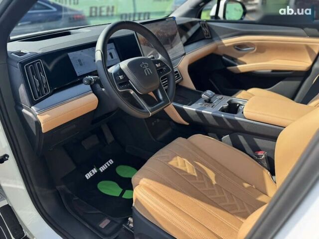 БИД Song L, объемом двигателя 0 л и пробегом 3 тыс. км за 32500 $, фото 15 на Automoto.ua