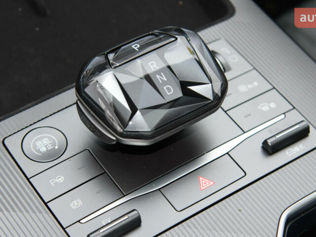 купить новое авто БИД Song L 2025 года от официального дилера Света БИД фото