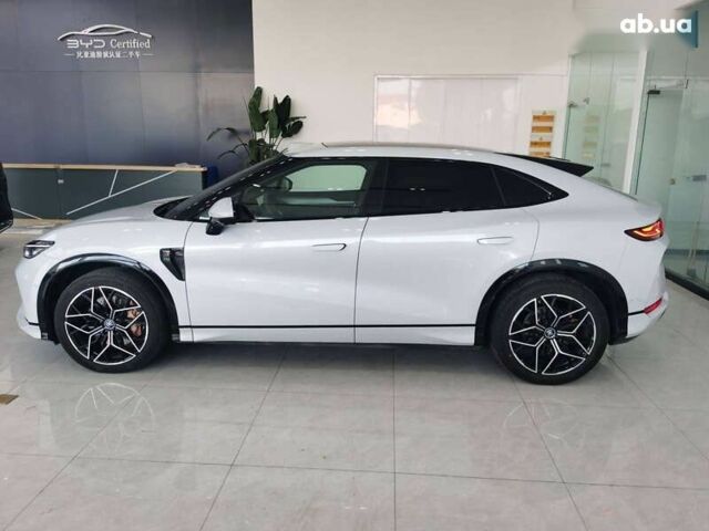 БИД Song L, объемом двигателя 0 л и пробегом 5 тыс. км за 29600 $, фото 2 на Automoto.ua