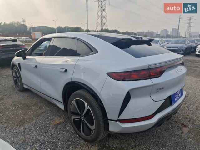 БИД Song L, объемом двигателя 0 л и пробегом 2 тыс. км за 30900 $, фото 3 на Automoto.ua