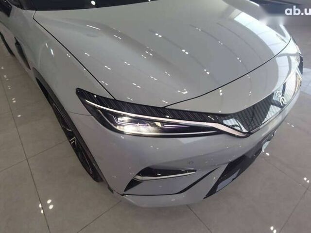 БИД Song L, объемом двигателя 0 л и пробегом 5 тыс. км за 29600 $, фото 1 на Automoto.ua