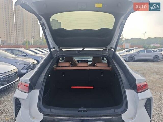 БИД Song L, объемом двигателя 0 л и пробегом 2 тыс. км за 30900 $, фото 8 на Automoto.ua