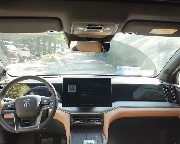 Серый БИД Song L, объемом двигателя 1.5 л и пробегом 17 тыс. км за 28500 $, фото 8 на Automoto.ua