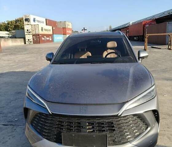 Серый БИД Song L, объемом двигателя 1.5 л и пробегом 9 тыс. км за 26500 $, фото 1 на Automoto.ua