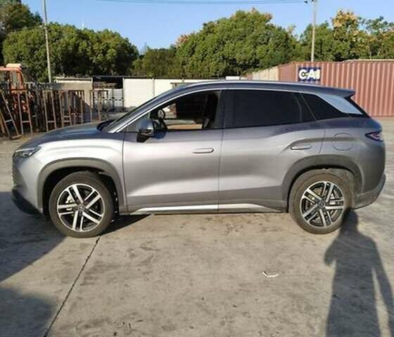 Серый БИД Song L, объемом двигателя 1.5 л и пробегом 9 тыс. км за 26500 $, фото 6 на Automoto.ua