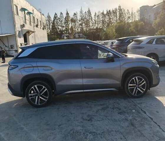 Серый БИД Song L, объемом двигателя 1.5 л и пробегом 9 тыс. км за 26500 $, фото 3 на Automoto.ua