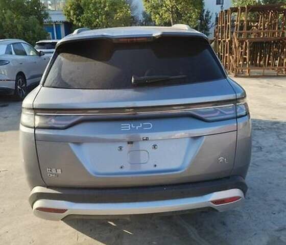 Серый БИД Song L, объемом двигателя 1.5 л и пробегом 9 тыс. км за 26500 $, фото 5 на Automoto.ua