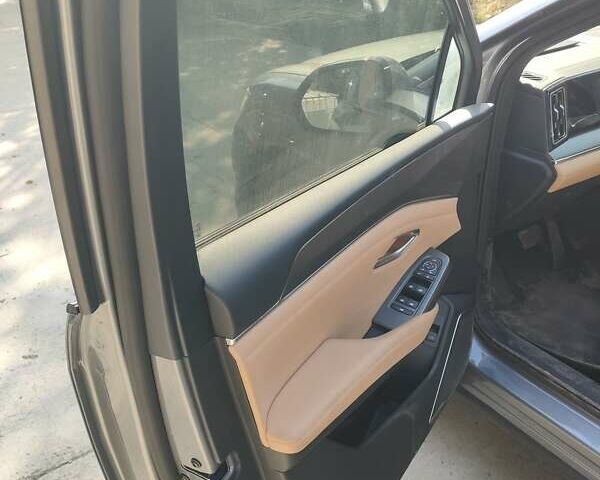 Серый БИД Song L, объемом двигателя 1.5 л и пробегом 17 тыс. км за 28500 $, фото 7 на Automoto.ua