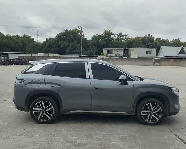 Серый БИД Song L, объемом двигателя 1.5 л и пробегом 11 тыс. км за 26500 $, фото 2 на Automoto.ua