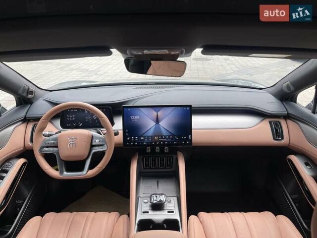 Сірий БІД Song L, об'ємом двигуна 0 л та пробігом 4 тис. км за 30900 $, фото 6 на Automoto.ua