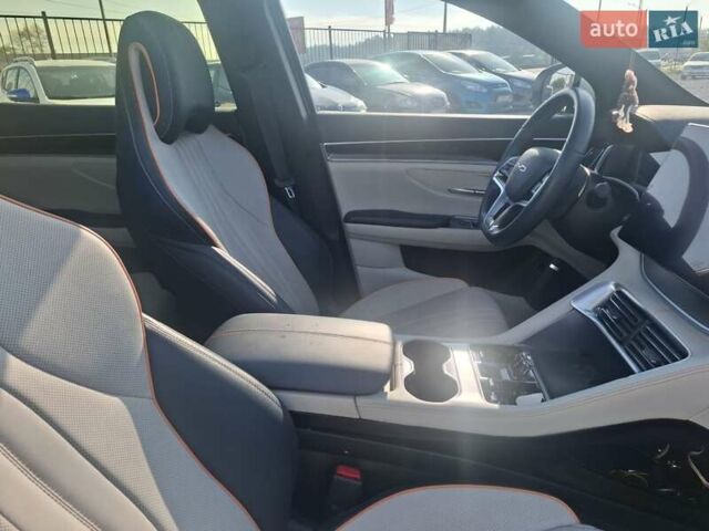 Белый БИД Song Plus, объемом двигателя 0 л и пробегом 49 тыс. км за 24999 $, фото 9 на Automoto.ua