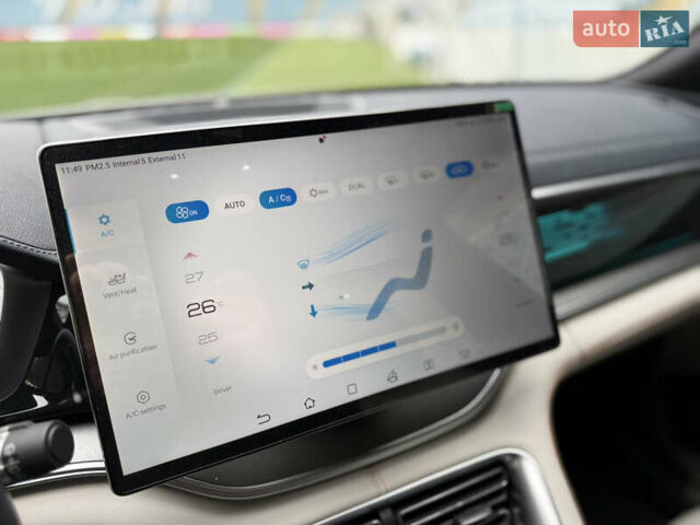 Білий БІД Song Plus, об'ємом двигуна 0 л та пробігом 9 тис. км за 25900 $, фото 34 на Automoto.ua