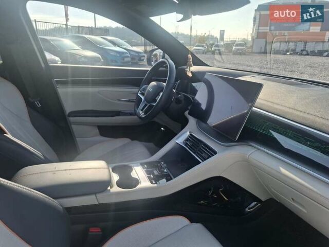 Белый БИД Song Plus, объемом двигателя 0 л и пробегом 49 тыс. км за 24999 $, фото 11 на Automoto.ua