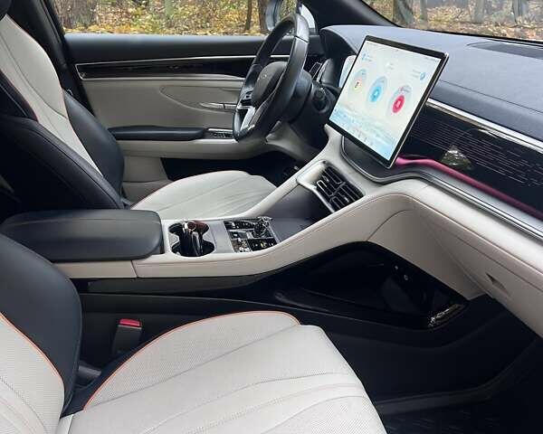 Білий БІД Song Plus, об'ємом двигуна 0 л та пробігом 25 тис. км за 25900 $, фото 12 на Automoto.ua