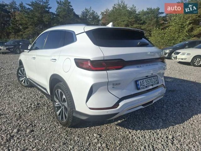 Белый БИД Song Plus, объемом двигателя 0 л и пробегом 49 тыс. км за 24999 $, фото 12 на Automoto.ua
