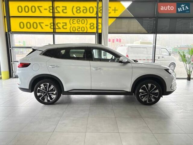 Белый БИД Song Plus, объемом двигателя 0 л и пробегом 1 тыс. км за 28500 $, фото 8 на Automoto.ua