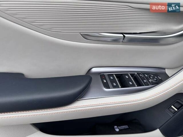 Білий БІД Song Plus, об'ємом двигуна 0 л та пробігом 13 тис. км за 26000 $, фото 10 на Automoto.ua