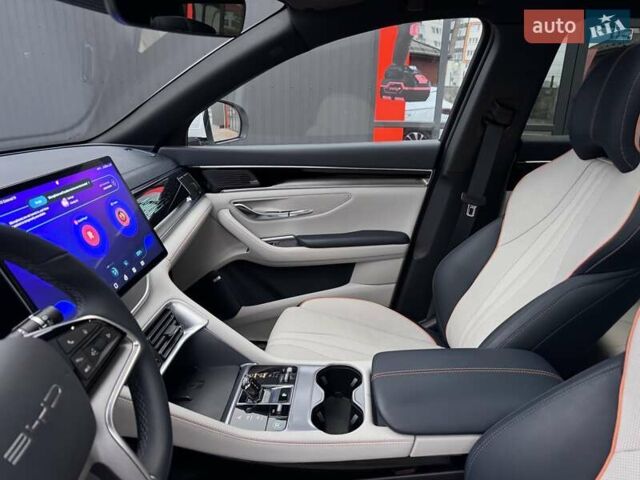 Білий БІД Song Plus, об'ємом двигуна 0 л та пробігом 13 тис. км за 26000 $, фото 8 на Automoto.ua