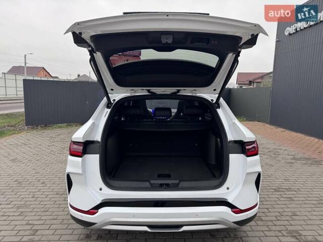 Білий БІД Song Plus, об'ємом двигуна 0 л та пробігом 13 тис. км за 26000 $, фото 22 на Automoto.ua