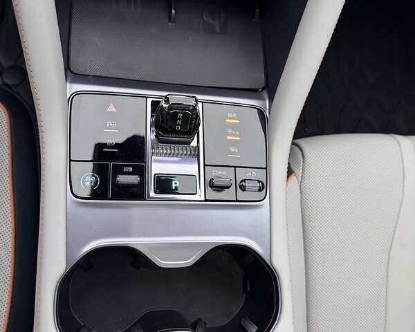 Білий БІД Song Plus, об'ємом двигуна 0 л та пробігом 13 тис. км за 26000 $, фото 12 на Automoto.ua