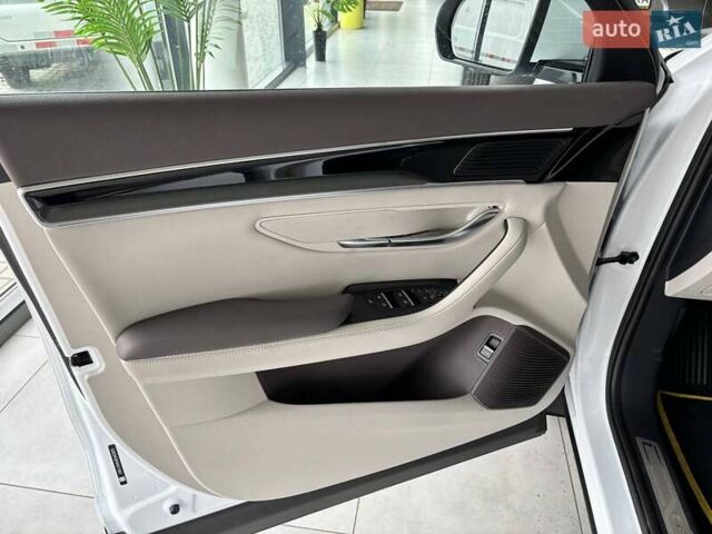 Белый БИД Song Plus, объемом двигателя 0 л и пробегом 1 тыс. км за 28500 $, фото 3 на Automoto.ua