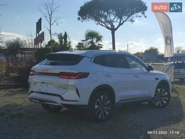 Белый БИД Song Plus, объемом двигателя 0 л и пробегом 2 тыс. км за 28900 $, фото 6 на Automoto.ua