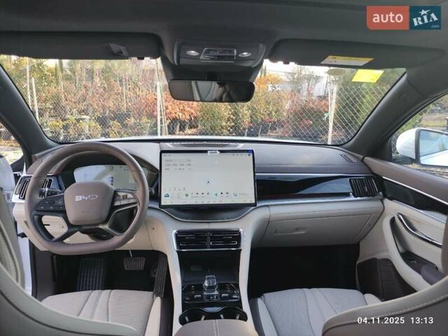 Белый БИД Song Plus, объемом двигателя 0 л и пробегом 2 тыс. км за 28900 $, фото 18 на Automoto.ua