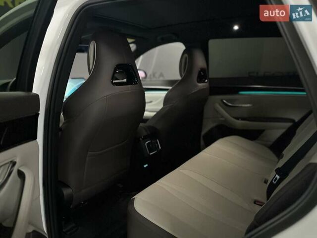 Белый БИД Song Plus, объемом двигателя 0 л и пробегом 1 тыс. км за 27000 $, фото 7 на Automoto.ua